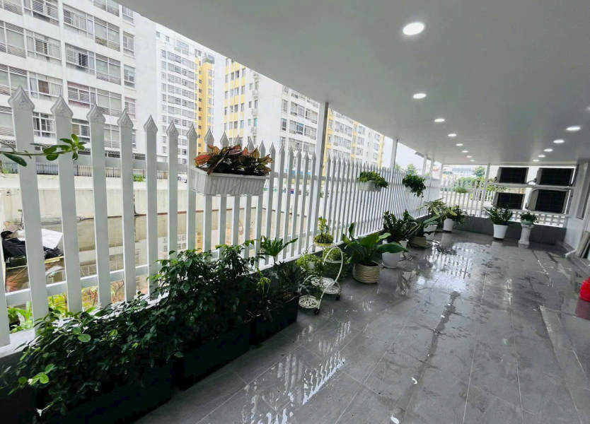 Bán căn hộ chung cư Sky Garden 2